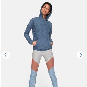 Sz. M OUTDOOR VOICES Hoodie